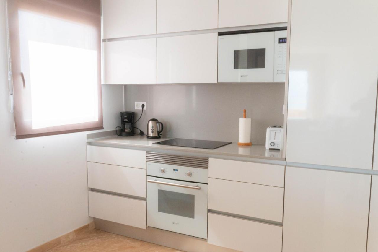 Lovely Apartment Beach Front & Pool El Campello Esterno foto
