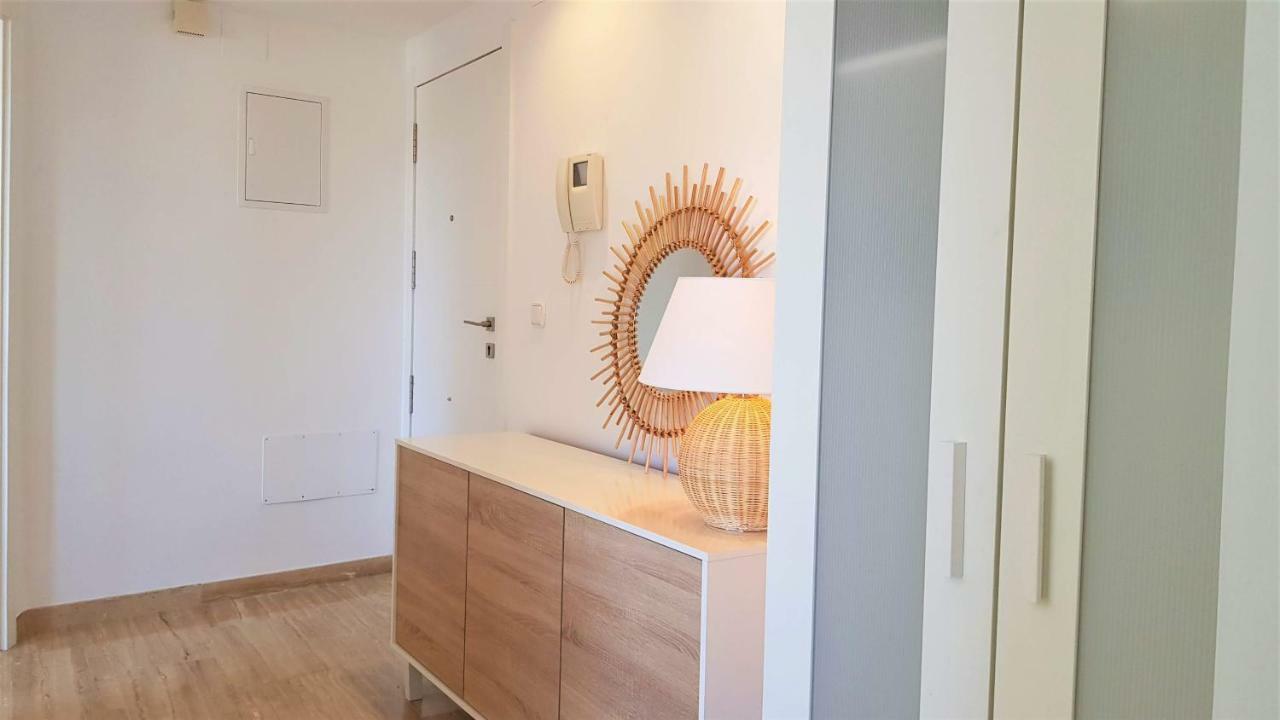 Lovely Apartment Beach Front & Pool El Campello Esterno foto